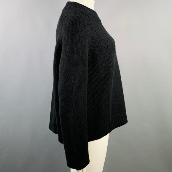 THE ROW Size L Black Cashmere Knit Raglan Sleeves Crew Neck Sweater - Picture 2 of 10